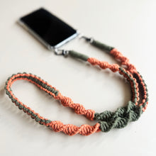Load image into Gallery viewer, Vira Macrame Phone Strap