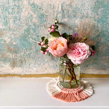 Load image into Gallery viewer, Macrame Coasters