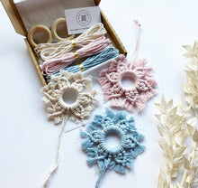 Load image into Gallery viewer, D.I.Y. Macrame Stars - Large