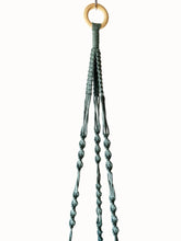 Load image into Gallery viewer, Macrame Plant Hanger