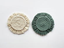 Load image into Gallery viewer, Macrame Coasters