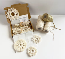 Load image into Gallery viewer, D.I.Y. Macrame Snowflakes - Small