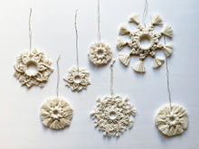 Load image into Gallery viewer, D.I.Y. Macrame Snowflakes