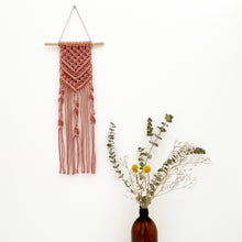 Load image into Gallery viewer, D.I.Y. Macrame Set with Video