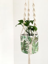 Load image into Gallery viewer, Beginner&#39;s D.I.Y. Macrame Plant Hanger Kit with Video