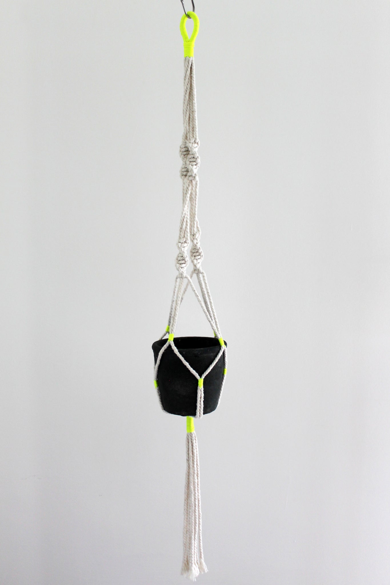 neon macrame plant hanger Plant Hanger with Neon Accent – Kalicramé